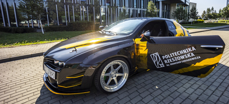 Wyjątkowy projekt studentów POLYCOMP,