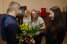 [FOTO] Akcja „tulipany” – promujemy Dni Otwarte PRz