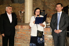 [FOTO] Wystawa prac magisterskich studentów kierunku architektura w Podziemnej Trasie Turystycznej