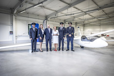 Nowy hangar Akademickiego Ośrodka Szybowcowego w Bezmiechowej